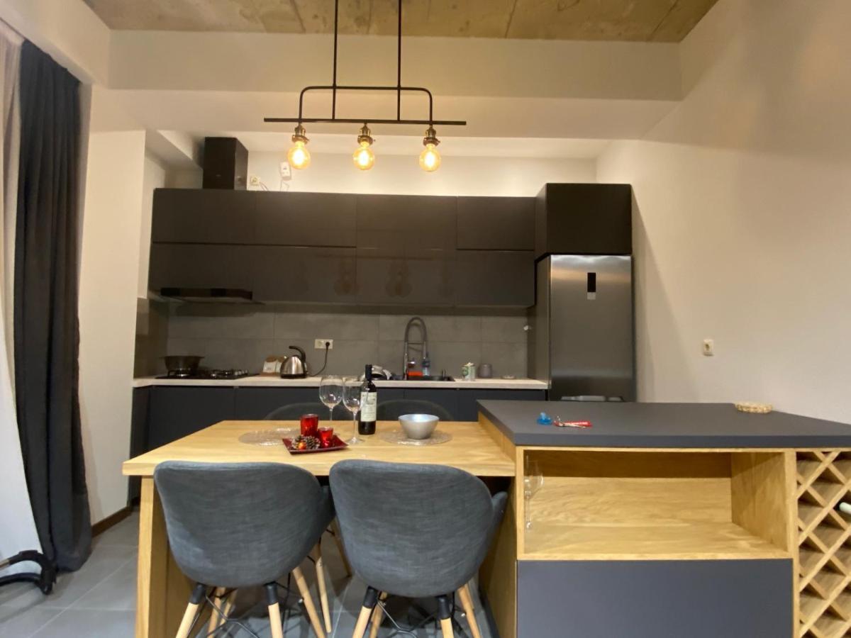 Apartment Sixteen Tbilisi Zewnętrze zdjęcie